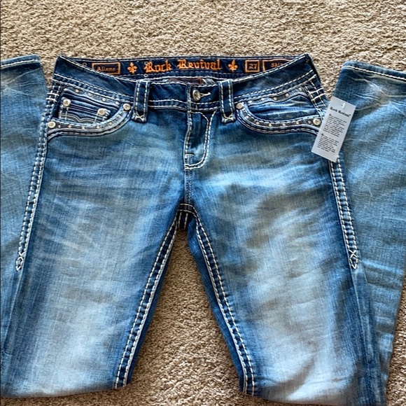 Rock Revival Jeans - Picture 3 of 4